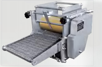 Pita Roti Tortilla Hamur Şekillendirme Makinesi Ayarlanabilir Haddeleme Hızı 380v
