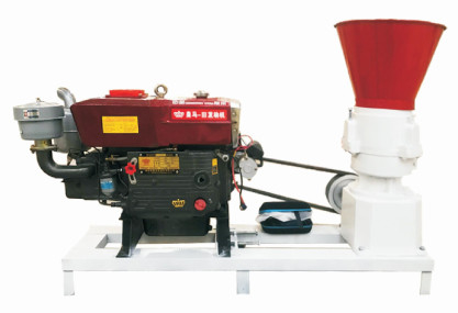 Kanatlı Dizel Yem Pelet Yapma Makinesi Güçlü ve Kararlı 8 - 22hp Düz Kalıp 380V