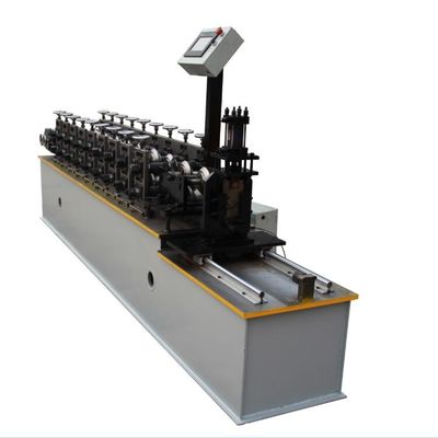 Açı Boncuk Duvar Paneli Şekillendirme Makinesi 5.5KW 20m / dak Hidrolik Kesme