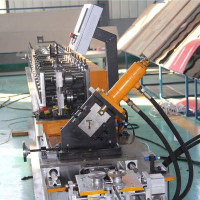 T Bar Salma Rulo Şekillendirme Makinesi 8m / dak 15 Silindir İstasyonu