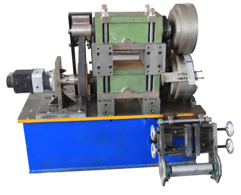 220V Kablo Kanalı Rulo Şekillendirme Makinesi 5.5KW Döner Delme